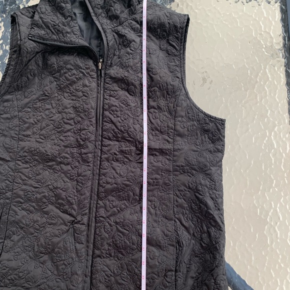 Quilted vest - Picture 6 of 7